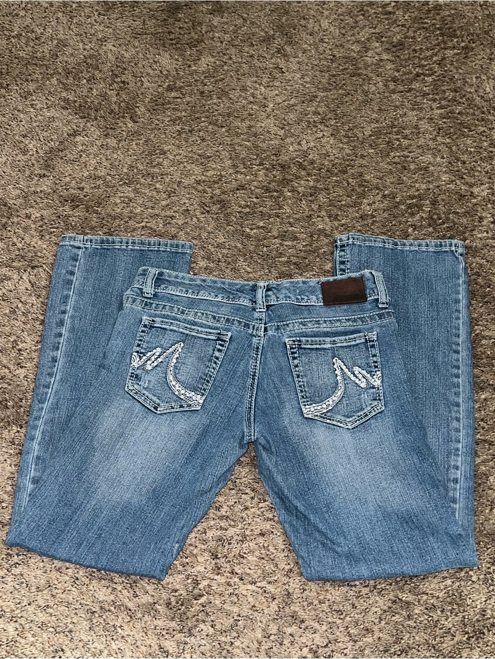 y2k vintage Maurices Light Blue Flare Jeans with white Embroidered Back Pockets